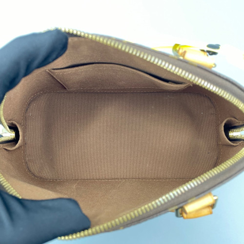 Louis Vuitton Alma BB Monogram Brown