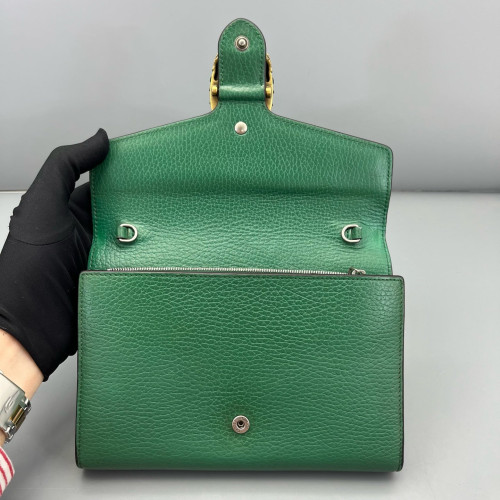 Gucci Mini Dionysus Chain Wallet Grained Calfskin Green