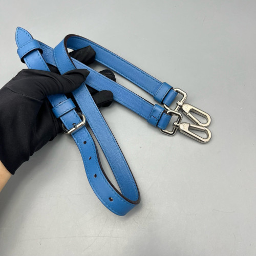 Dior Medium Diorissimo Tote Calfskin Blue