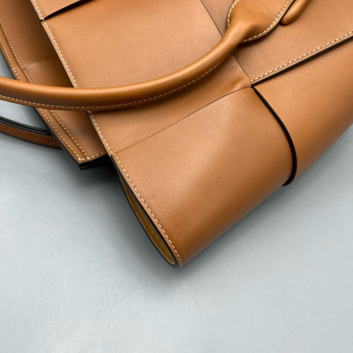 Bottega Veneta Medium Arco Intrecciato Nappa Tan