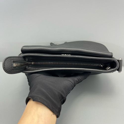 Dior Small Saddle Messenger Bag Calfskin Black