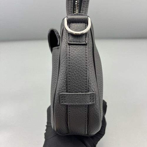 Dior Small Saddle Messenger Bag Calfskin Black