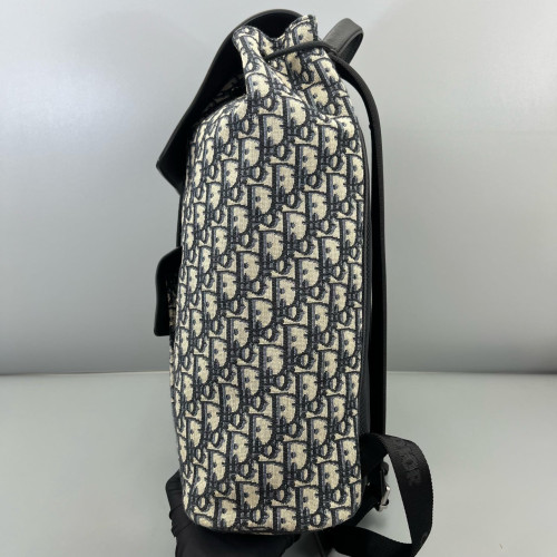 Dior Flap Backpack Oblique Black Beige Navy