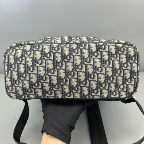 Dior Flap Backpack Oblique Black Beige Navy