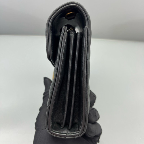 Gucci Matelasse GG Marmont Chain Wallet Calfskin Black