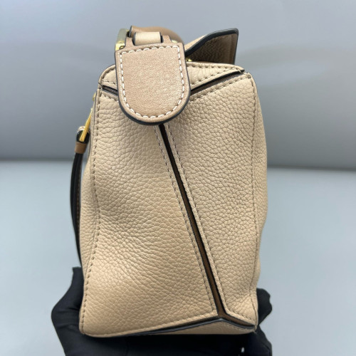 Loewe Small Puzzle Grained Calfskin Beige Sahara
