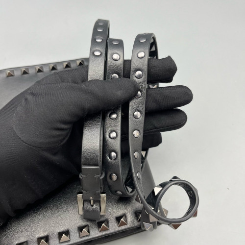 Valentino Rockstud Shoulder Bag Calfskin Black