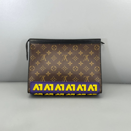 Louis Vuitton Lv Rubber Toiletry Pouch 26 Monogram Brown