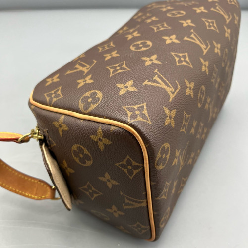 Louis Vuitton Dopp Kit Toilet Pouch Monogram Brown