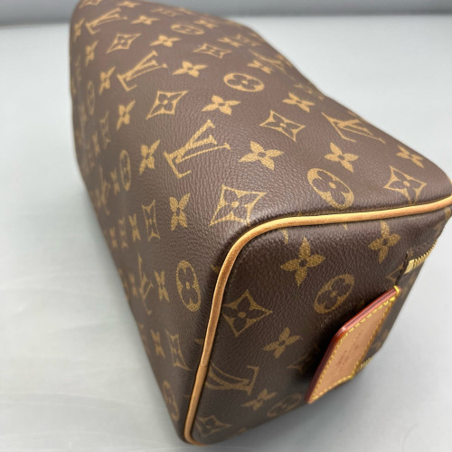 Louis Vuitton Dopp Kit Toilet Pouch Monogram Brown