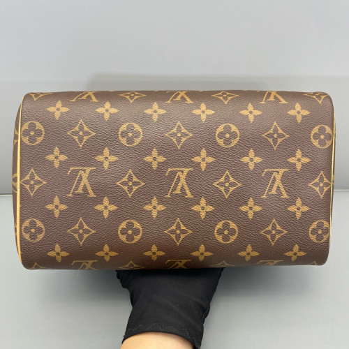 Louis Vuitton Dopp Kit Toilet Pouch Monogram Brown