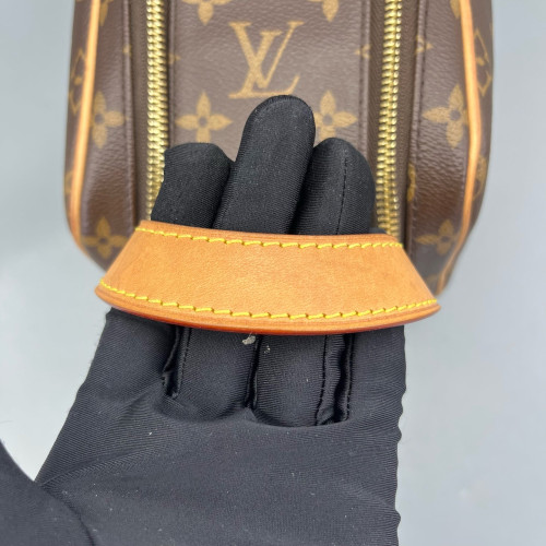 Louis Vuitton Dopp Kit Toilet Pouch Monogram Brown