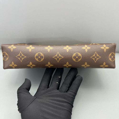 Louis Vuitton Toiletry Pouch 26 Monogram Brown