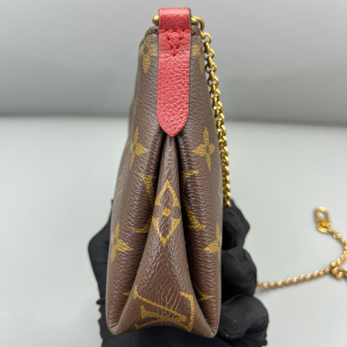 Louis Vuitton Pallas Clutch Monogram Brown
