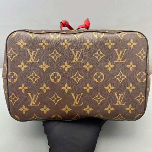 Louis Vuitton Neonoe MM Monogram Brown