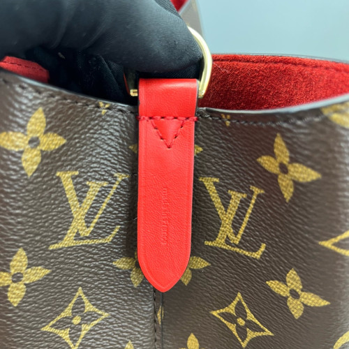 Louis Vuitton Neonoe MM Monogram Brown