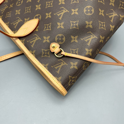 Louis Vuitton Neverfull MM Monogram Brown