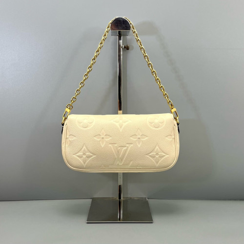 Louis Vuitton Ivy Wallet On Chain Monogram Empreinte White