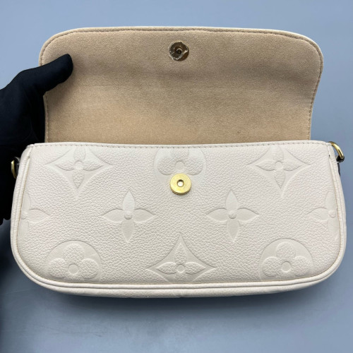 Louis Vuitton Ivy Wallet On Chain Monogram Empreinte White