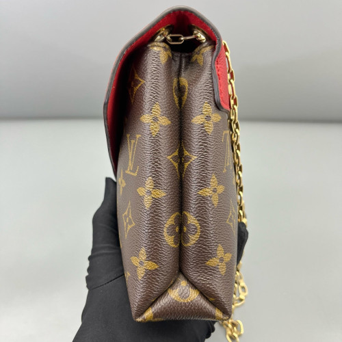 Louis Vuitton Pallas Chain Monogram Brown