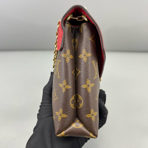 Louis Vuitton Pallas Chain Monogram Brown
