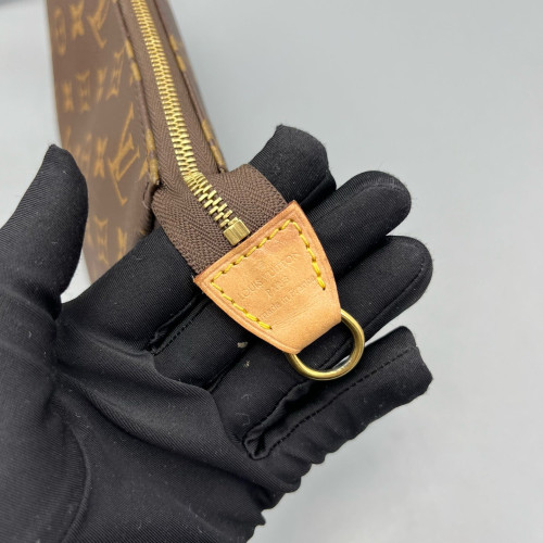 Louis Vuitton Pochette Accessories Monogram Brown