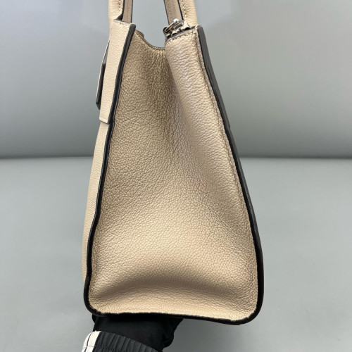 Louis Vuitton City Steamer MM Calfskin Grey