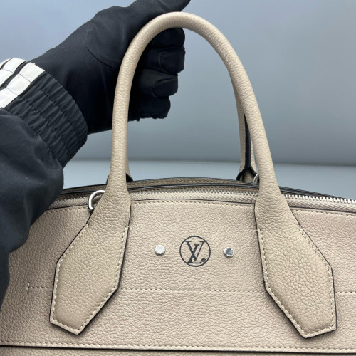 Louis Vuitton City Steamer MM Calfskin Grey