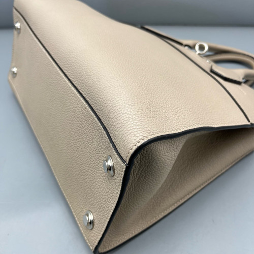 Louis Vuitton City Steamer MM Calfskin Grey