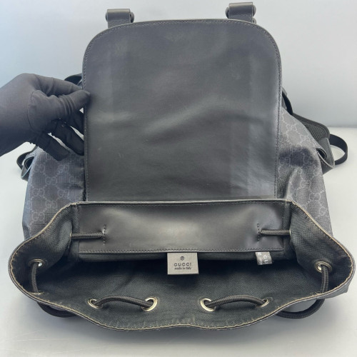 Gucci Backpack GG Supreme Monogram Black