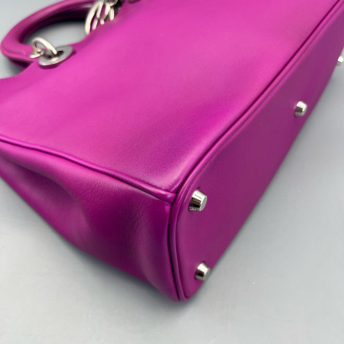 Dior Medium Diorissimo Tote Grained Calfskin Magenta