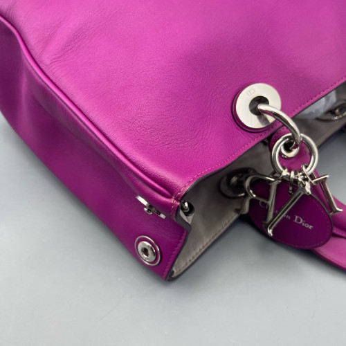 Dior Medium Diorissimo Tote Grained Calfskin Magenta