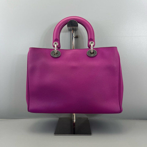 Dior Medium Diorissimo Tote Grained Calfskin Magenta
