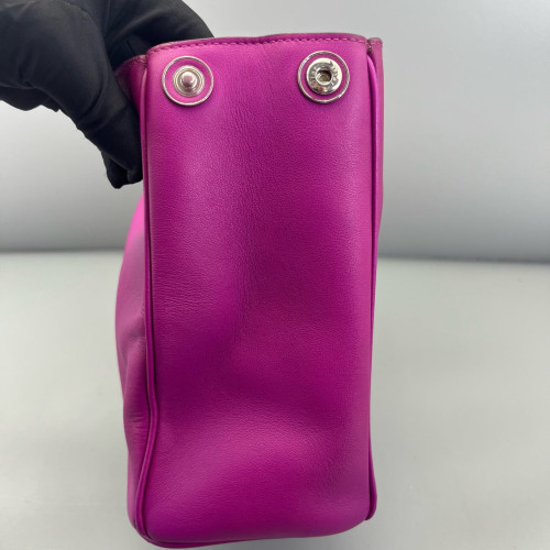 Dior Medium Diorissimo Tote Grained Calfskin Magenta
