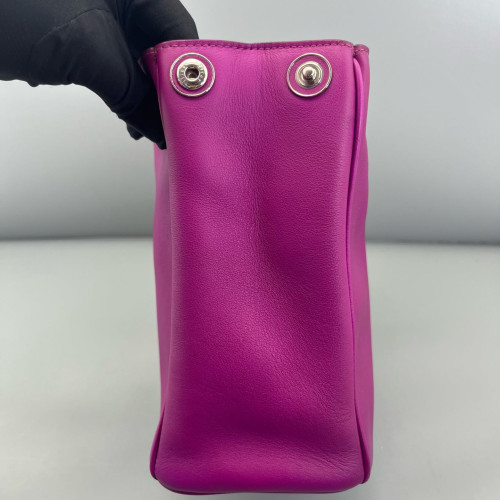 Dior Medium Diorissimo Tote Grained Calfskin Magenta