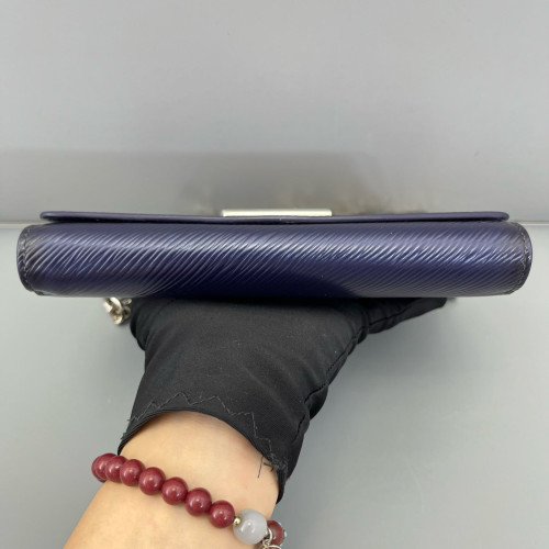 Louis Vuitton Twist Belt Chain Wallet Epi Sequin Dark Blue