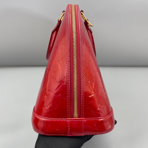 Louis Vuitton Alma PM Vernis Red