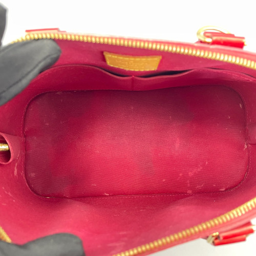 Louis Vuitton Alma PM Vernis Red