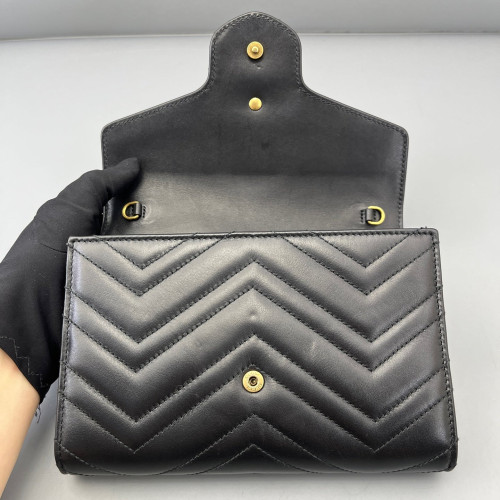 Gucci Matelasse GG Marmont Chain Wallet Calfskin Black