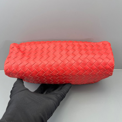 Bottega Veneta Clutch Lambskin Intrecciato Nappa Red Bottega Veneta Clutch Lambskin Intrecciato Nappa Red