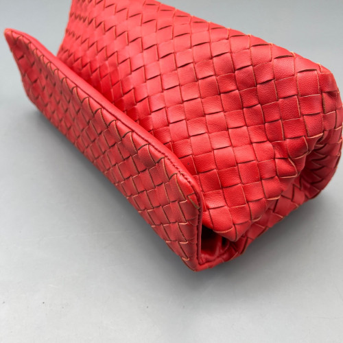 Bottega Veneta Clutch Lambskin Intrecciato Nappa Red Bottega Veneta Clutch Lambskin Intrecciato Nappa Red