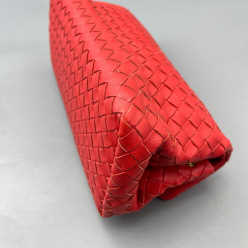Bottega Veneta Clutch Lambskin Intrecciato Nappa Red Bottega Veneta Clutch Lambskin Intrecciato Nappa Red