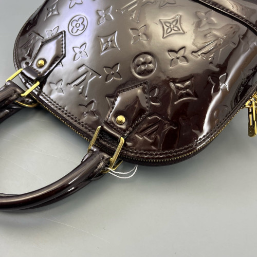 Louis Vuitton Alma BB Vernis Amarante