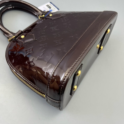 Louis Vuitton Alma BB Vernis Amarante