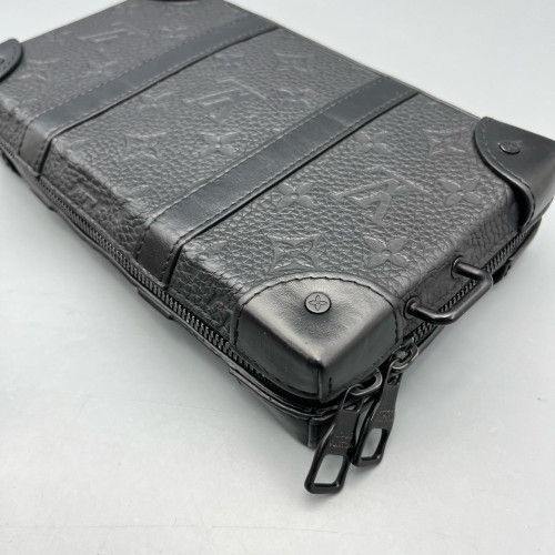 Louis Vuitton Soft Trunk Wallet Monogram Empreinte Black Louis Vuitton Soft Trunk Wallet Monogram Empreinte Black