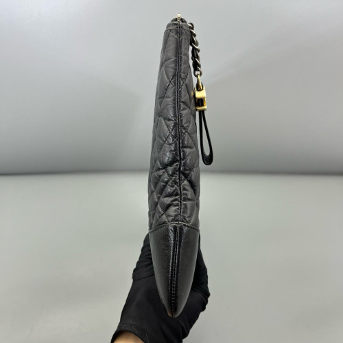 Chanel Quilted Clutch Calfskin Black