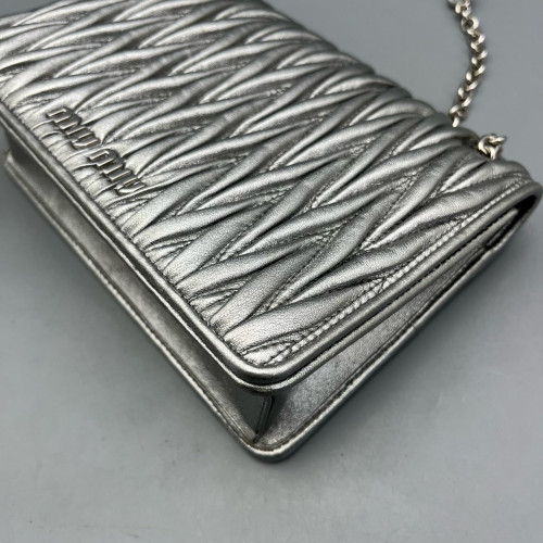 Miu Miu Wallet On Chain WOC Crumpled Lambskin Silver