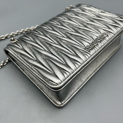 Miu Miu Wallet On Chain WOC Crumpled Lambskin Silver