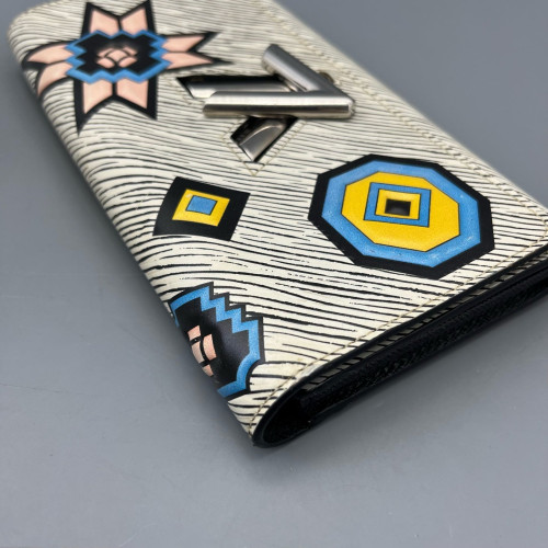 Louis Vuitton Twist Wallet Epi Black White Louis Vuitton Twist Wallet Epi Black White