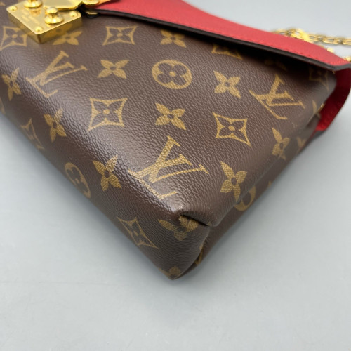 Louis Vuitton Pallas Chain Monogram Brown